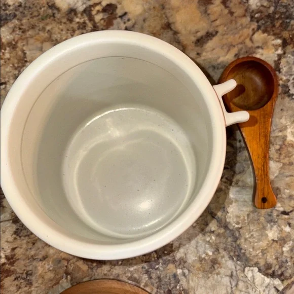 OUT OF STOCK Hearth & Hand Coffee Canister with Brown Lid and scoop - Picture 7 of 12